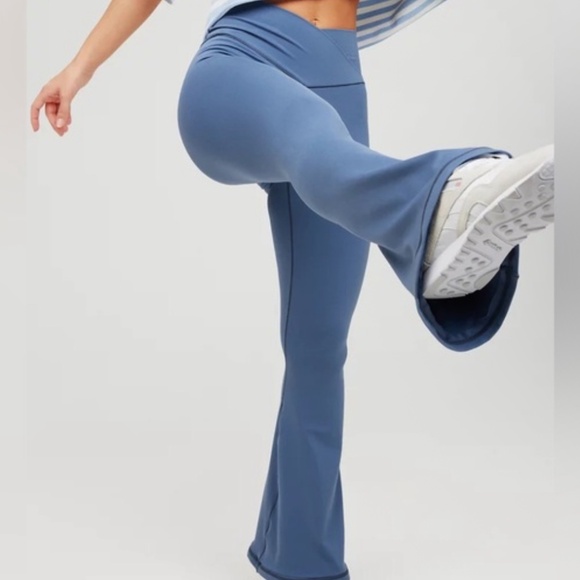 aerie Pants - Offline by Aerie Real Me High Waisted Crossover Flare Leggings